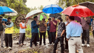 Kunjungan Komisi C DPRD DIY Tindaklanjuti Aduan Longsor Talud dan Irigasi di Sungai Klanduan Dukuh, Sinduharjo